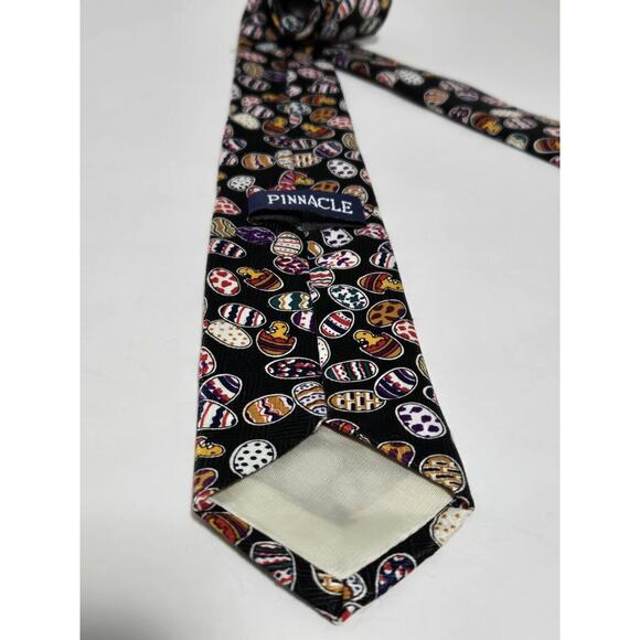 Pinnacle Men's Skinny Tie Easter Egg Print ~ 50" Long ~ 2.5" Wide RARE & UNIQUE - Picture 2 of 6